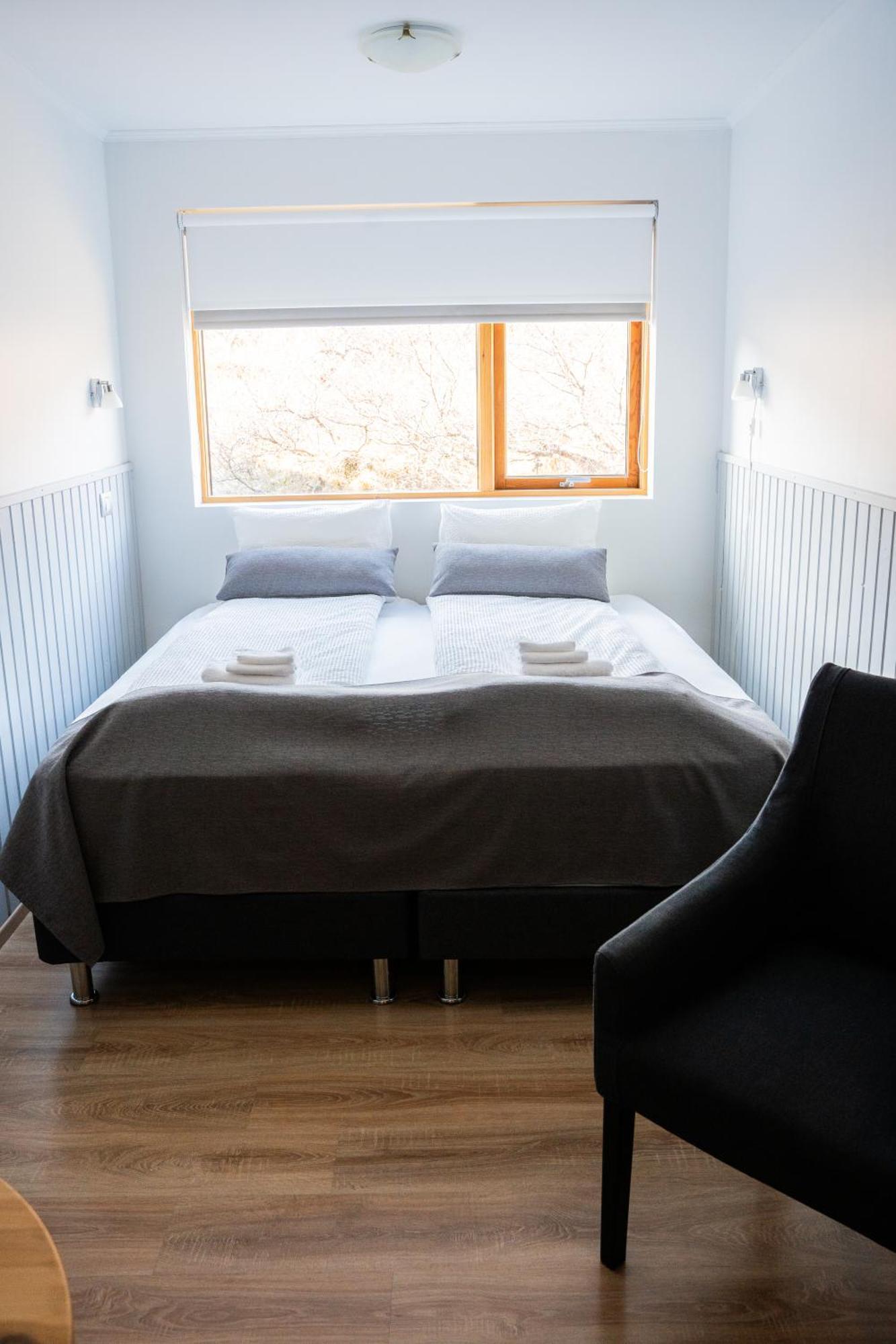 Hotel Flokalundur Brjanslaekur Bagian luar foto